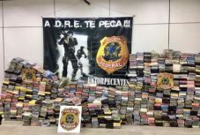 Több mint egy tonna kokaint találtak a riói kikötőben