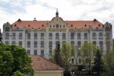 Iskolatörténeti kiállításra készül a 425 éves Tamási Áron Gimnázium