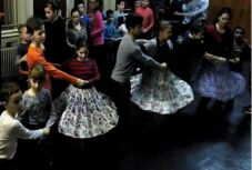 Amatőr néptánccsoportokkal állít színpadra Arany-balladákat a Nagyvárad Táncegyüttes