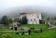 Jogerős döntés született a gyergyószárhegyi Lázár-kastély tulajdonjogi perében