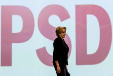 FRISSÍTVE - PSD kongresszus: Viorica Dăncilă a párt új ügyvezető elnöke