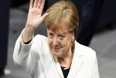 Negyedszer választották német kancellárnak Angela Merkelt