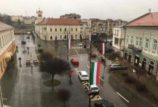 Újabb büntetések Háromszéken: „nem volt egyenlő arányban a magyar és román zászló”