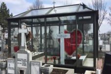 Olyan sírhelyet nem látott még, mint amilyen a jászvásári temetőben van