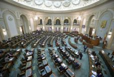 Elveszítik mandátumukat az igazolatlanul hiányzó helyi tanácsosok