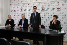 Péter Ferenc: most rajtunk a sor, hogy támogassuk a magyar kormányt