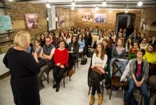 „Az a legnagyobb siker, ha a bukásból fel tudsz állni” – vállalkozó nők adtak elő Kolozsváron