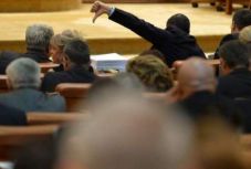 A szenátorok elutasították a különnyugdíjak megszüntetésére vonatkozó javaslatot