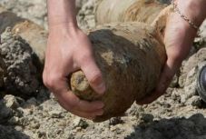 Románia Darwin-díjasa: kalapáccsal kopogtatta a lövedéket, majdnem belehalt