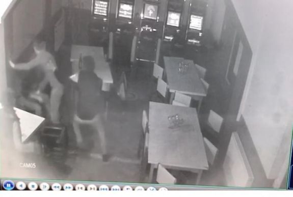 Bethlenben is megvert két fiatal egy férfit