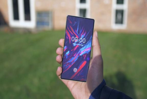 Olyan telefont készít a Doogee, amilyenre még nem volt példa