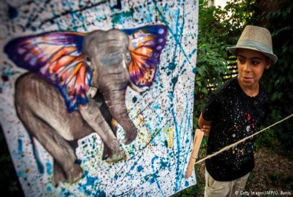 Állampolgárságot kapott a szerbeken segítő afgán fiú