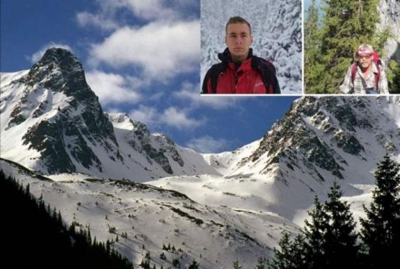 FRISSÍTVE - Helikopterrel próbálják lehozni a Fogarasi-havasokban holtan talált turistákat