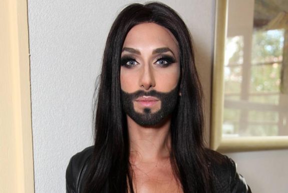 Sokkolta rajongóit ezzel a hírrel Conchita Wurst