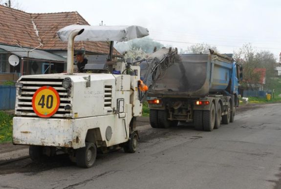 Egy jó és egy rossz hírt kaptak a Maros megyei autósok