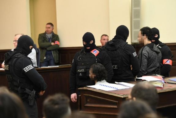 20 év börtönre ítélték Salah Abdeslamot