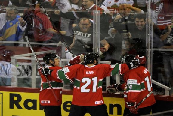 A lengyelek legyőzésével versenyben maradt a feljutásért a magyar válogatott