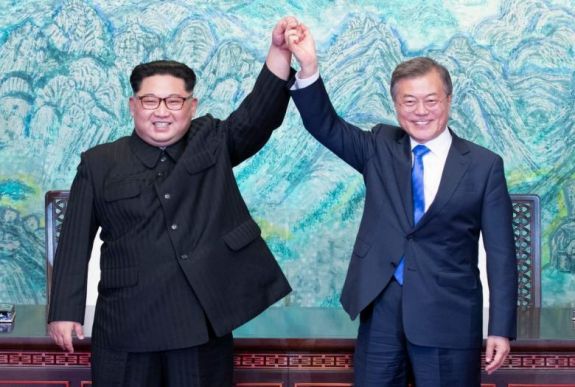 Oroszország is támogatja az Észak- és Dél-Korea közötti viszony enyhülését
