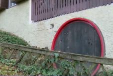 Borospince-rablók után nyomoz a rendőrség