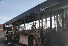 FRISSÍTVE- Kigyúlt egy utasokkal teli busz Szatmárnémetiben