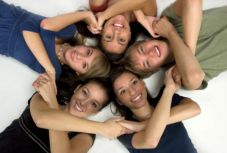 Megjelent a Maros Megyei Tanács ifjúsági pályázati felhívása (X)