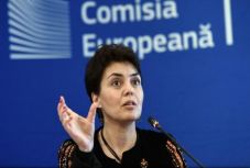 Európai Bizottság: a gazdasági fejlődés ellenére nem csökken a szegénység Romániában