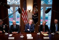 Szíria: nem tudni még, hogy mit akar Trump