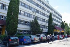 Kiugrott a csíkszeredai kórház ablakán, szörnyethalt egy férfi