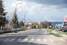 Kezdődik a sepsiszentgyörgyi Oltmező utca járhatóbbá és láthatóbbá tétele