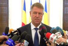 Johannis: a kormány feladata megoldani az egészségügyben kialakult helyzetet