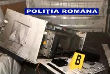 Félmillió eurót loptak ausztriai bankautomatákból