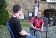 Velünk élő tabuk – mozgássérültekkel beszélgettünk a Könyvturi • élőKönyvtár rendezvényen