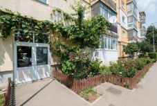 Sepsiszentgyörgyön önkormányzati támogatással szépítik a lakónegyedeket 