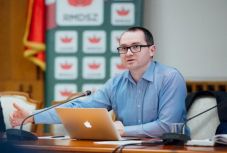 Korodi: erős politikai felhangja van az államfő kérésének, hogy mondjon le Dăncilă