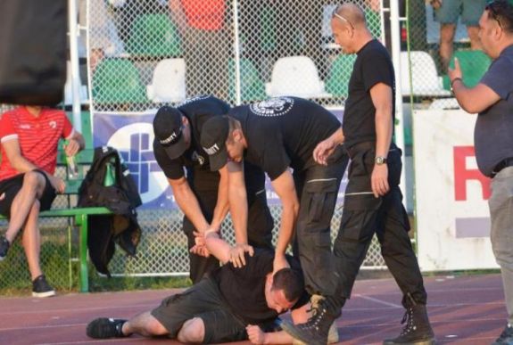 Ezt a büntetést kapta a magyar zászlót „elrabló” dinamós szurkoló