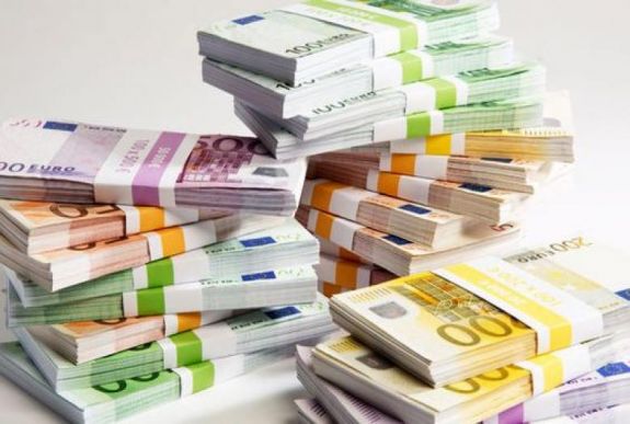 Hatvanötmilliárd euró kölcsönpénzt éltünk fel a rendszerváltás óta