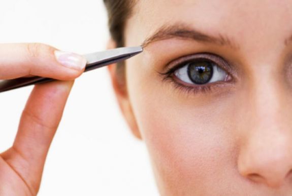 Kiderült: rosszul szedtük eddig a szemöldökünket