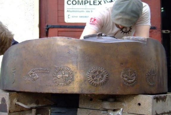 A székelyudvarhelyi Berze Imre szobrászművész kiállítása nyílik meg Budapesten