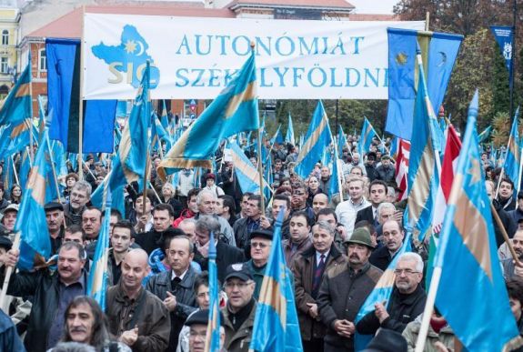 Elutasította a szenátus a Székelyföld autonómiájáról szóló törvénytervezetet