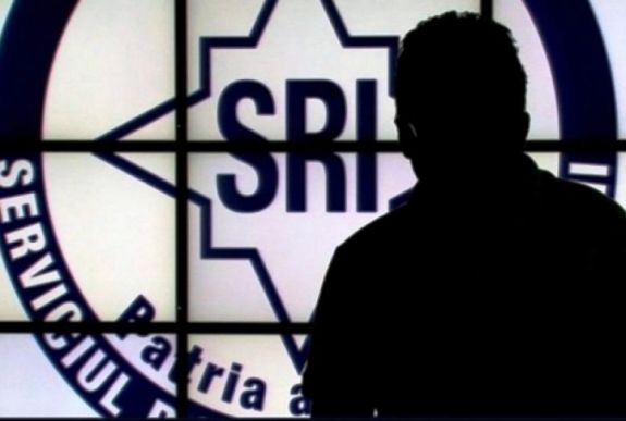 Parlamenti bizottság: tizenkét év alatt 6 millió személyt hallgatott le a SRI