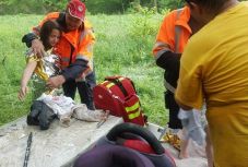 Megmentette a szakadékba zuhant családját a 11 éves kislány