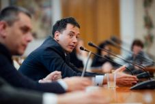 Csoma Botond: csak ürügy a nemzetbiztonság az emberek megfigyelésére