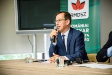 Sógor: a kisebbségi közösségeknek fokozottan szükségük van saját médiatermékekre