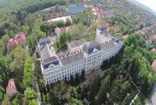 Szegeden tüntettek MOGYE-ügyben