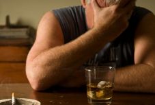 Alkoholproblémákkal küszködőknek szerveznek rövid terápiás programot