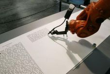 Robotköltőt fejlesztenek a japánok