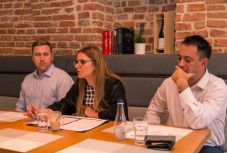 További jelentős segítséget kapnak a bántalmazott nők a kolozsvári önkormányzattól