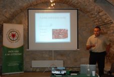 Szülésindításról szóló előadást tartott Dr. Bálint Balázs Kolozsváron