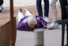 Nagyon odavágta magát Cannes-ban Helen Mirren