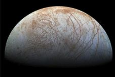 Nőtt az esélye annak, hogy életre bukkannak egy közeli holdon